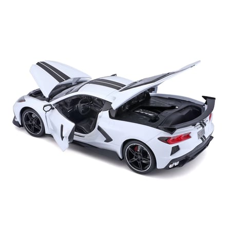 1:18 2020 Chevrolet Corvette Stingray Coupe 31455 - Beyaz