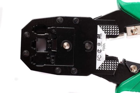 3’lü Modüler İrtibat Pensesi – 4P-4C, 6P-6C ve 8P-8C RJ11 RJ12 RJ45 Ethernet Kablo Jak Çakma Pensesi, Ağ ve Telefon Kablosu Sıkma Aracı-Kablo Soyucu Hediyeli-Asorti Renk