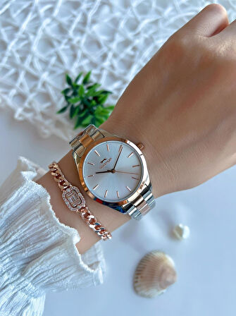 Slazenger Yeni Sezon Elite Model 50 Mt Suya Dayanıklı Bileklik Hediyeli Kadın Kol Saati VS.BLKT.0597