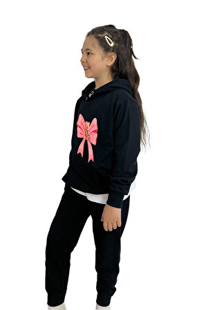 Kurdele Baskılı Kız Sweatshirt Tişört Eşofman 3'lü Takım – Rahat Ve Şık Tasarım