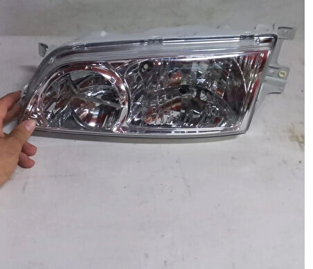 Kaliteli Marka-Hyundaı Starex(2002-2008)şeffaf cam elektrikli-Sol şoför tarafı-Ön Far Kaliteli Depo marka
