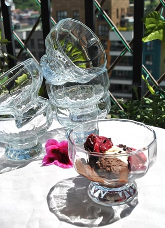 6'lı Cam Dondurma Kasesi Magnolya Puding Tatlı Çerezlik Ayaklı Kase Sunum Seti-225 Ml Jasmın