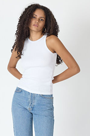 Fitilli Regular Fit Normal Kalıp Siyah-Beyaz-Gri-Lacivert Bisiklet Yaka Sıfır Kol Pamuklu 4'lü Kadın Atlet