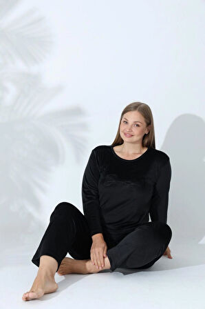 Kadın Siyah Büyük Beden Kadife Kışlık Pijama Takımı