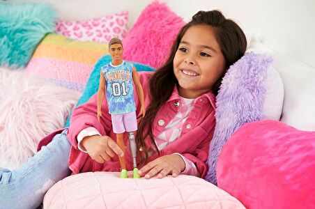 Barbie Yakışıklı Ken Bebekler Protez Bacaklı HJT11