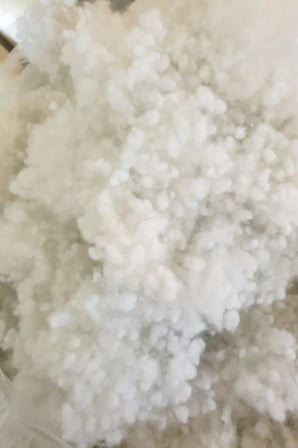 1. Kalite 2,5 Kilo Boncuk Elyaf Özel Üretim Yapışma Yapmaz beyaz11 45 x 45