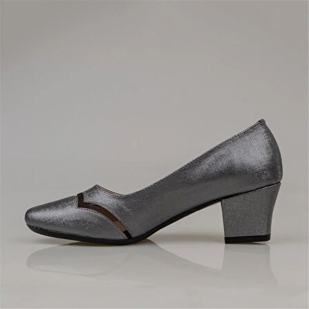 Trend Adımlar Gümüş Özel Üretim Kesik Burun Kadın Klasik Ayakkabı