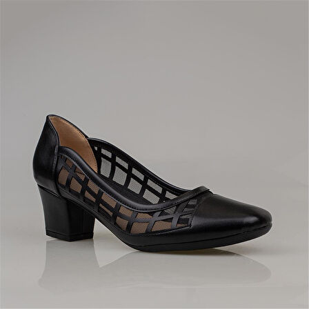 Trend Adımlar Siyah Özel Üretim Kadın Parlak Desen Klasik Ayakkabı
