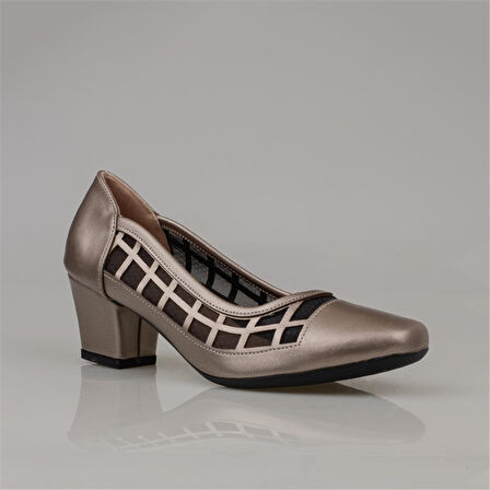 Trend Adımlar Gold Özel Üretim Kadın Parlak Desen Klasik Ayakkabı