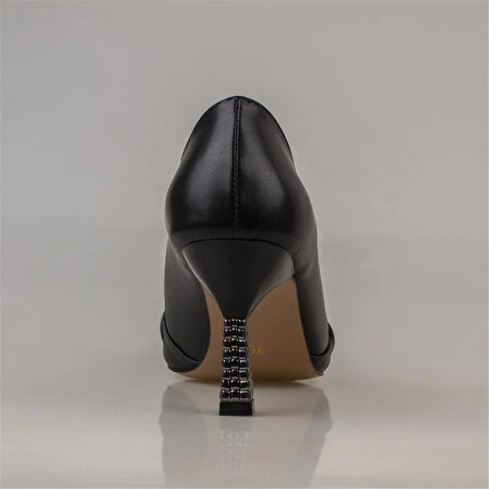 Trend Adımlar Siyah Chic Fol Kadın Büzgülü Sivri Burun Klasik Ayakkabı