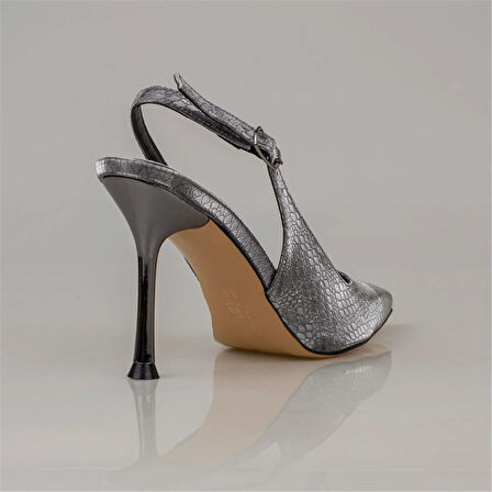 Trend Adımlar Platin Elegance Satin Kadın Parlak Saten Klasik Ayakkabı