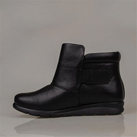 Muya Siyah Hakiki Deri 6 Noktalı Ortopedik Cırtlı Anne Botu