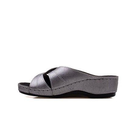 Trend Adımlar Platin Kadın Hafif Dolgu Jelli Terlik 09-098