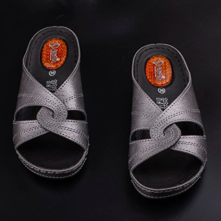 Trend Adımlar Platin Kadın Hafif Dolgu Jelli Terlik 09-098