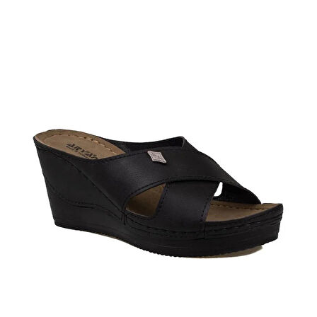 Trend Adımlar Siyah Kadın Dolgu Topuk Çapraz Şerit Terlik 19-178