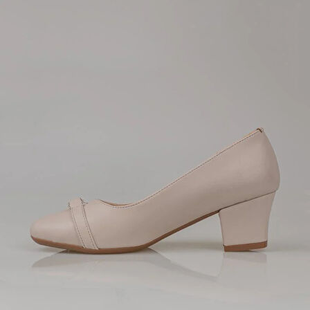 Trend Adımlar Krem Taş Sarmalı Kadın Klasik Ayakkabı