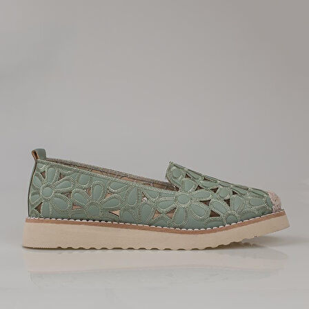 Trend Adımlar Yeşil Hasır Burunlu Kadın Delikli Yazlık Babet