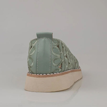 Trend Adımlar Yeşil Hasır Burunlu Kadın Delikli Yazlık Babet