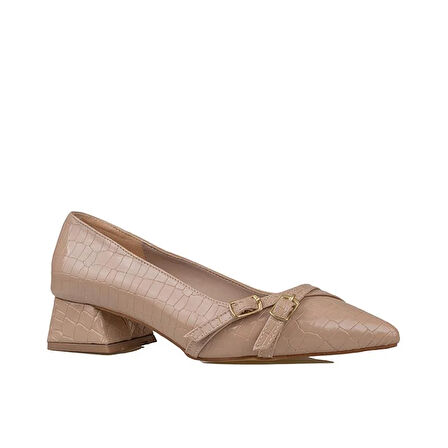 Trend Adımlar Krem Sivri Burun Rugan Kadın Klasik Ayakkabı