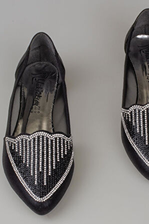 Trend Adımlar Siyah Taş İşlemeli Kadın Babet