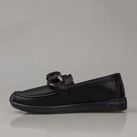 Trend Adımlar Siyah Fiyonk Detaylı Kadın Loafer Ayakkabı