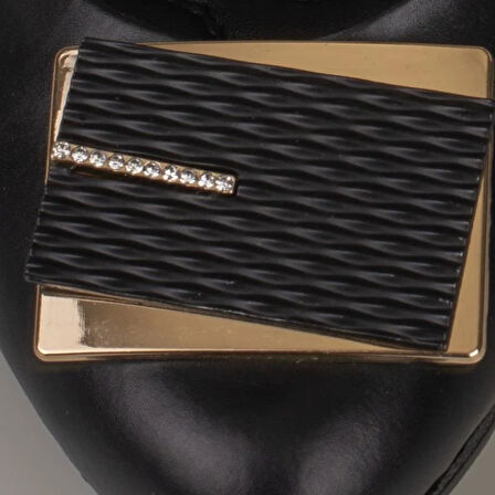 Trend Adımlar Siyah Taş İşlemeli Kadın Klasik Babet