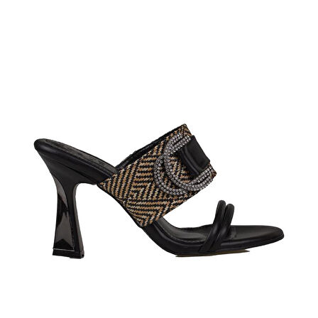 Trend Adımlar Siyah Hasır Taşlı Kadın Klasik Terlik