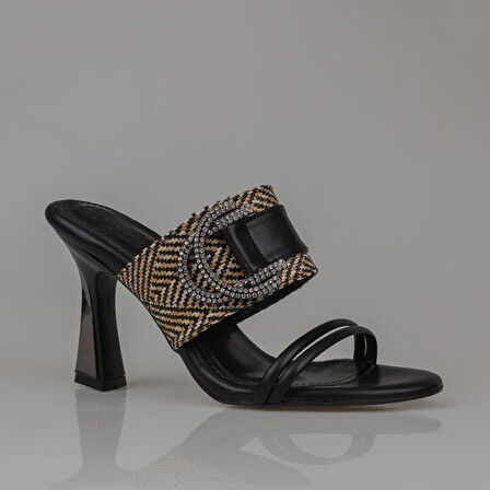 Trend Adımlar Siyah Hasır Taşlı Kadın Klasik Terlik