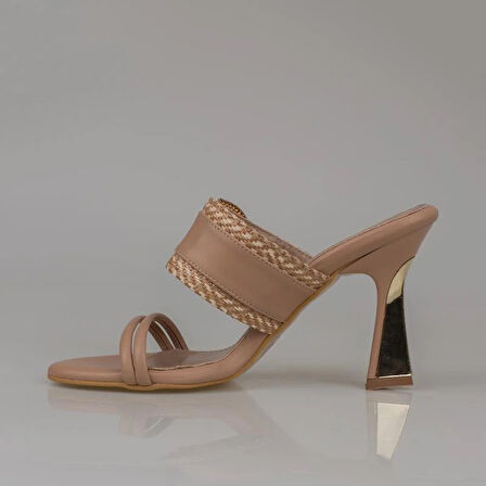 Trend Adımlar Kahverengi Hasır Taşlı Kadın Klasik Terlik