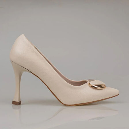 Trend Adımlar Krem Kadın Suni Deri Tokalı Stiletto