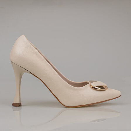 Trend Adımlar Krem Kadın Suni Deri Tokalı Stiletto