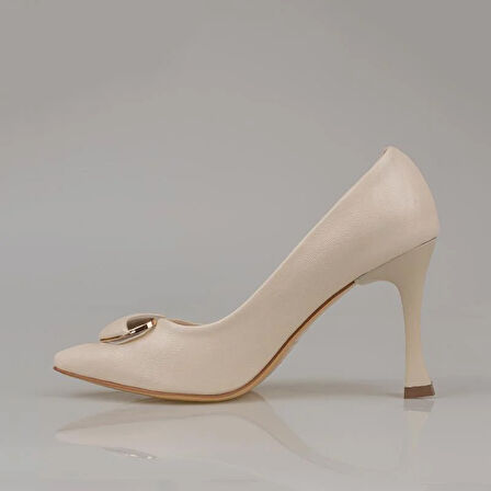 Trend Adımlar Krem Kadın Suni Deri Tokalı Stiletto