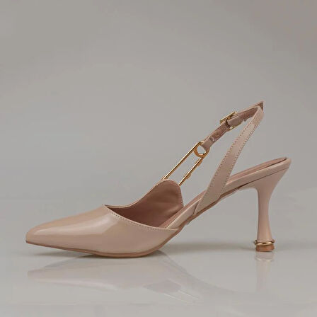 Trend Adımlar Ten Kadın Rugan Kemerli Klasik Ayakkabı