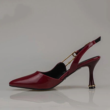 Trend Adımlar Bordo Kadın Rugan Kemerli Klasik Ayakkabı