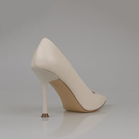 Trend Adımlar Krem Kadın Düz Deri Stiletto