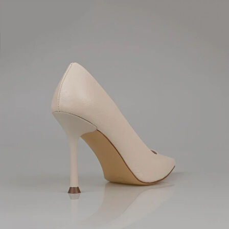 Trend Adımlar Krem Kadın Düz Deri Stiletto