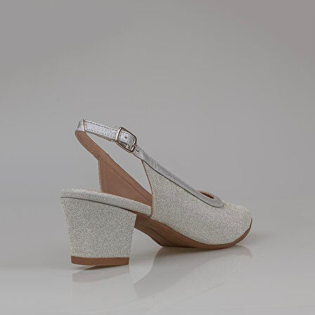 Trend Adımlar Gümüş Saten Sim Kadın Arkası Açık Klasik Ayakkabı