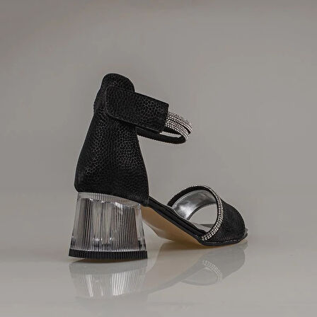 Trend Adımlar Siyah Taş İşleme Saten Cırtlı Kız Çocuk Klasik Ayakkabı