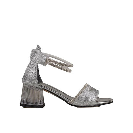 Trend Adımlar Gümüş Taş İşleme Saten Cırtlı Kız Çocuk Klasik Ayakkabı