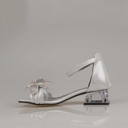 Trend Adımlar Gri Kısa Topuklu Kemerli Kız Çocuk Klasik Ayakkabı