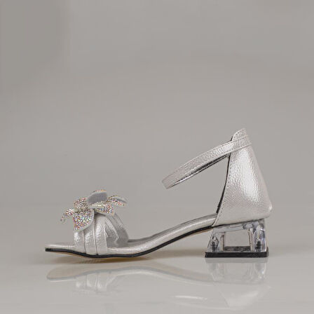 Trend Adımlar Gri Kısa Topuklu Kemerli Kız Çocuk Klasik Ayakkabı