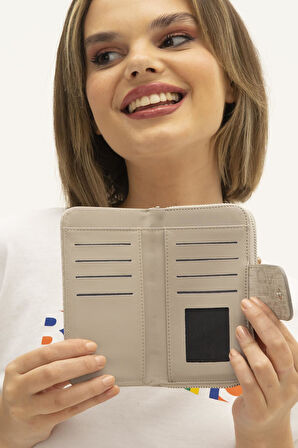 Benetton Bej Monogram Eskitme Geniş Kadın Cüzdan BNT 1301