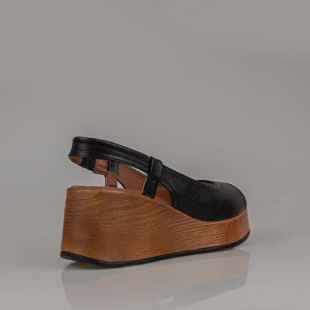 Trend Adımlar Siyah Kalın Hafif Dolgu Topuk Kadın Sandalet