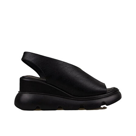 Trend Adımlar Siyah Kalın Taban Ultra Hafif Yan Kapalı Kadın Sandalet