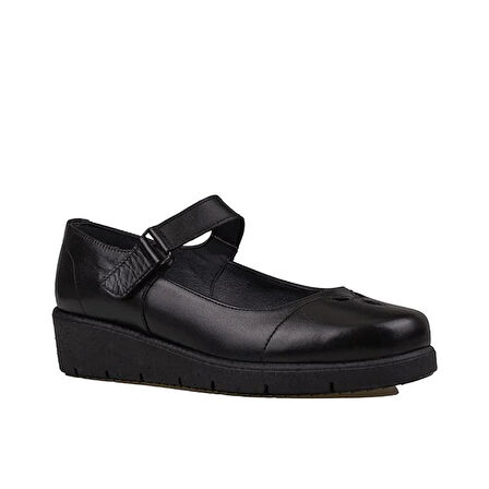 M2S Siyah Üstten Cırtlı Kadın Hakiki Deri Yazlık Ayakkabı