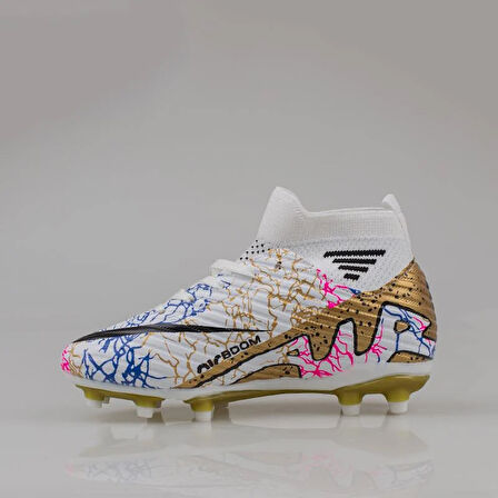 M2S Beyaz Erkek Çocuk Boğazlı Dişli Krampon