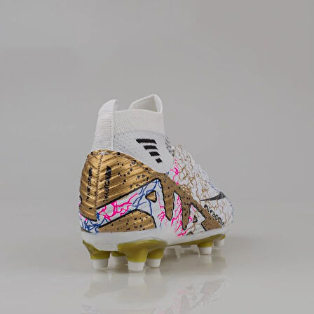 M2S Beyaz Erkek Çocuk Boğazlı Dişli Krampon