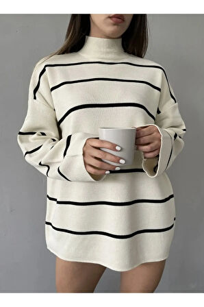 Bej - Çizgili Oversize Uzun Triko Kazak