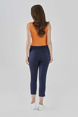 Tolga Saraçoğlu Kadın Dar Paça Kısa Pantolon 30046 Lacivert