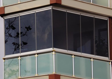 Oto Araç Ev Bina Balkon Ofis Cam Filmi Koyu Ton 152 cm x 1 Metre